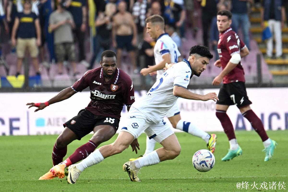 榜尾大战遭维罗纳读秒绝杀，佛罗伦萨意甲前15轮0胜继续垫底
