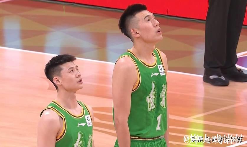 这就是豪门底蕴CBA4冠王大胜+2连胜12人出战+5人上双掀翻卫冕冠军 这就是豪门底蕴CBA4冠王大胜+2连胜12人出战+5人上双掀翻卫冕冠军