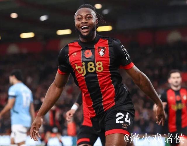 费迪南德谈塞梅约：别让他走，曼联该下手了