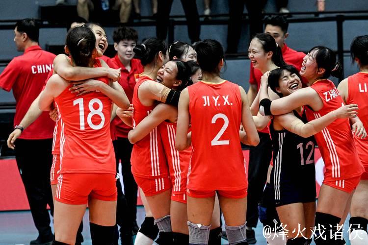 U21女排世锦赛:中国队3-0完胜美国,豪取5连胜挺进16强 U21女排世锦赛:中国队3-0完胜美国,豪取5连胜挺进16强