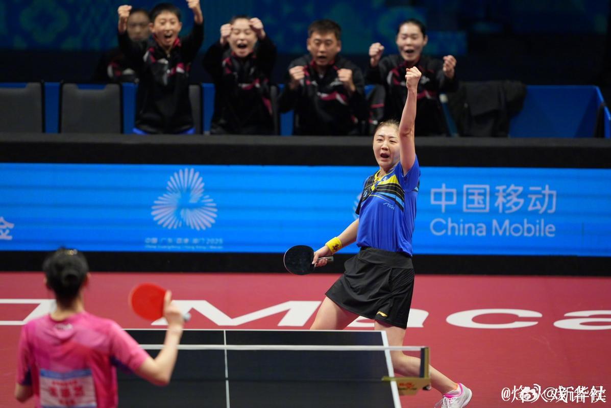 19日亮点:田径赛场9金诞生 山东女团摘乒乓球桂冠 19日亮点:田径赛场9金诞生 山东女团摘乒乓球桂冠